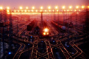 世界田径锦标赛男子400米决赛：四名选手赛季最好成绩相差不足0.2秒